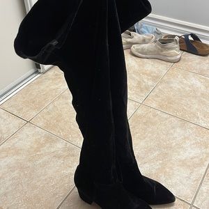 CALL IT SRPING Worn once KNEE HIGH HEELS